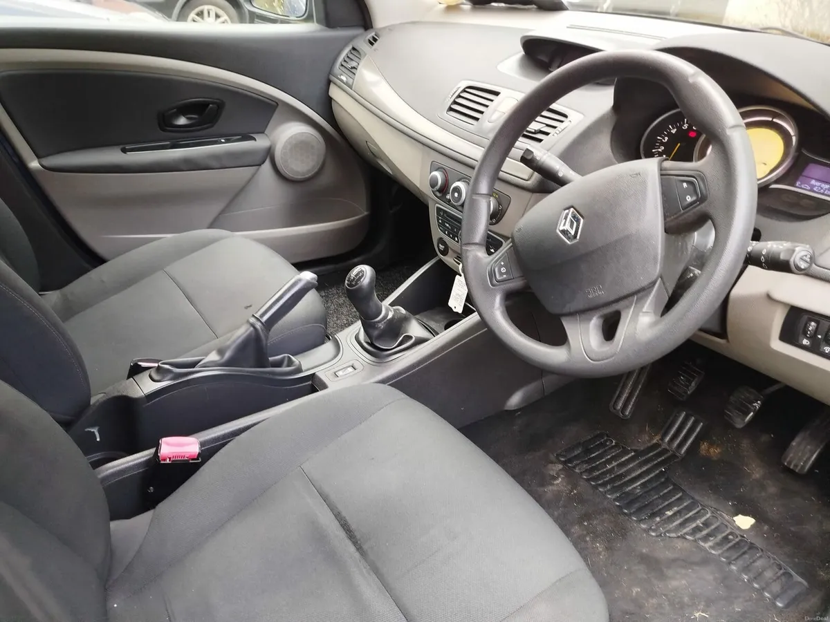 Renault Megan - Image 3