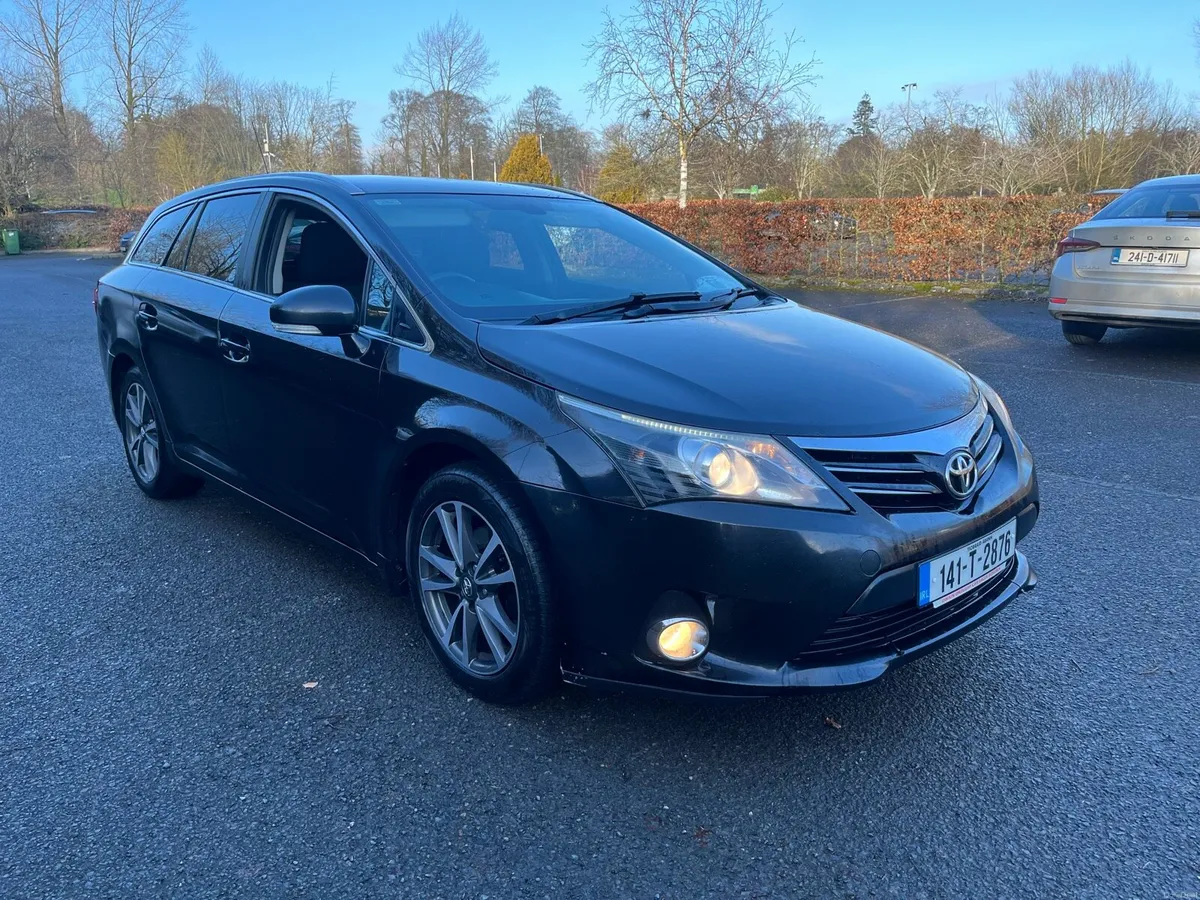 2014 Toyota avensis 2.0 diesel - Image 1