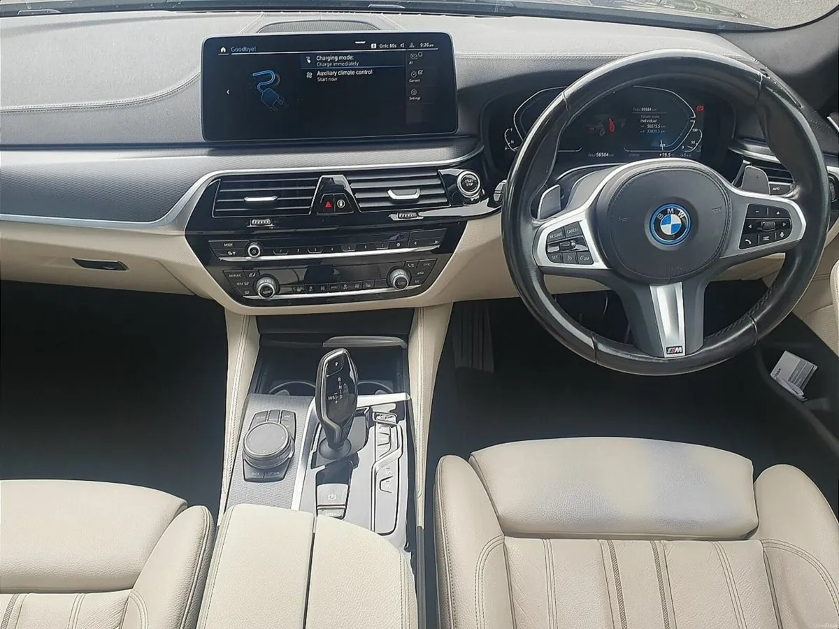 BMW 5-Series 530e M Sport Saloon - Image 4