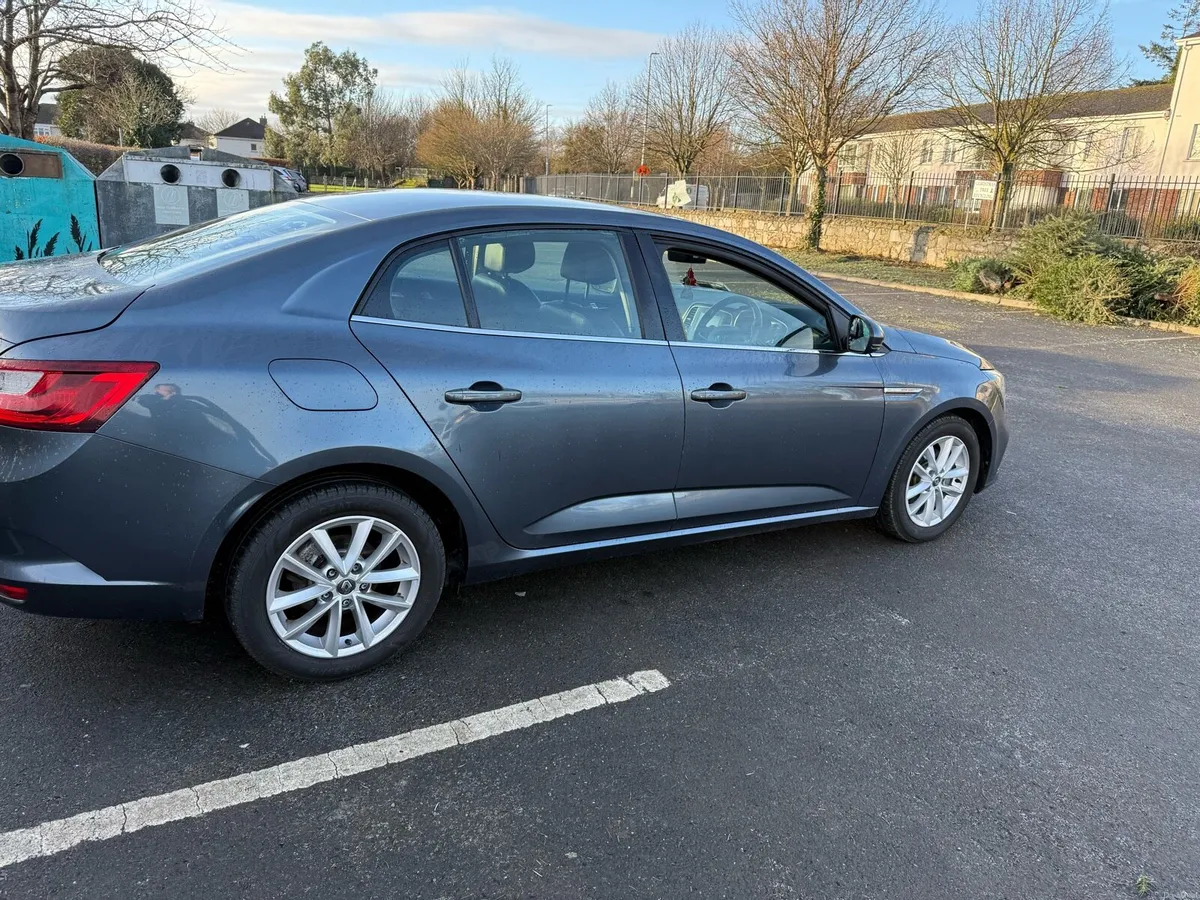 MEGANE 1.5 DYNAMIC NCT 2027 - Image 1