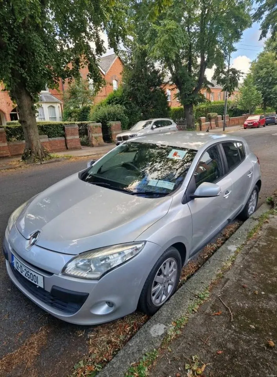 2012 Renault Megane III Dynamique - Image 1