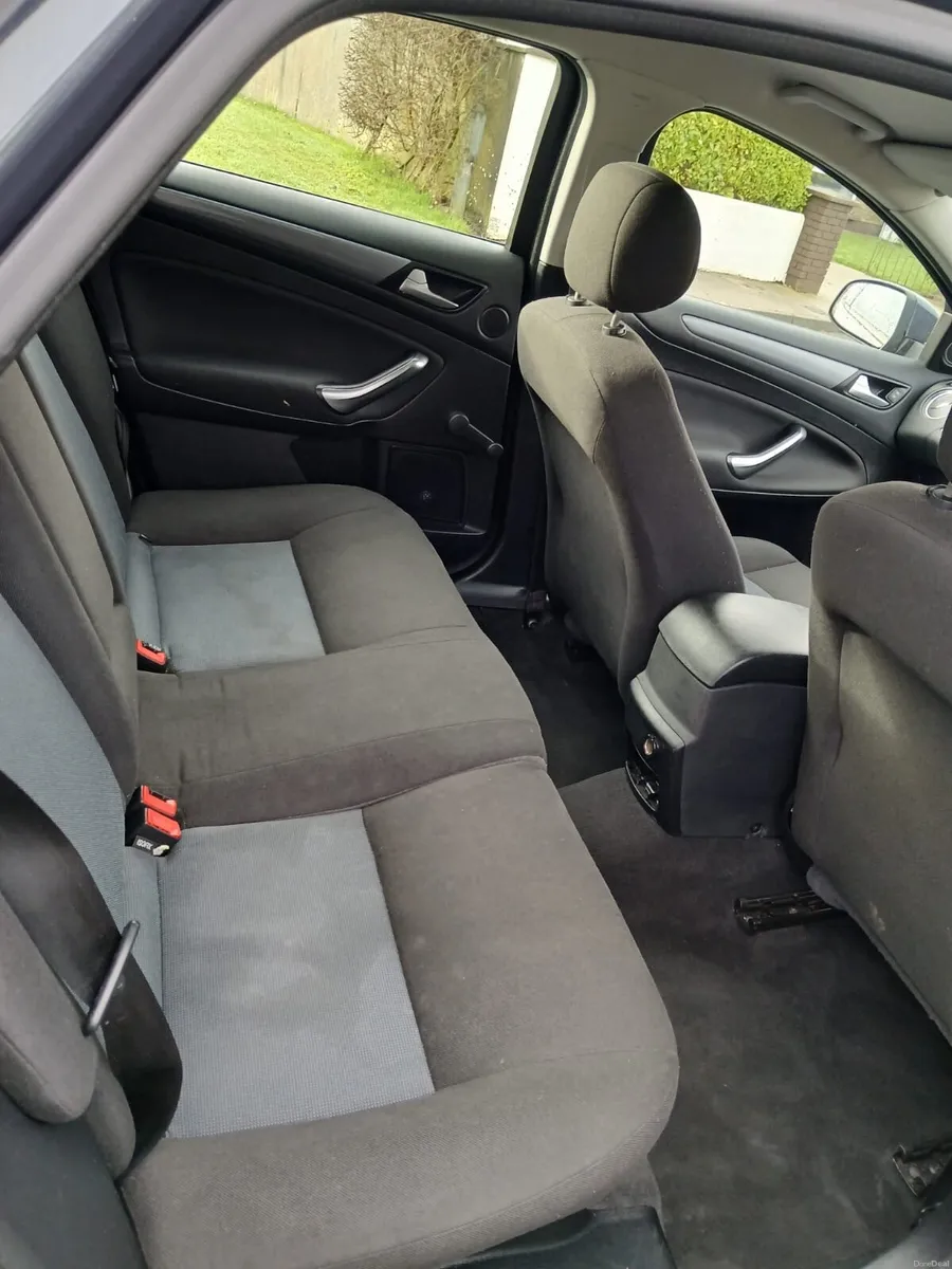 Ford Mondeo - Image 4