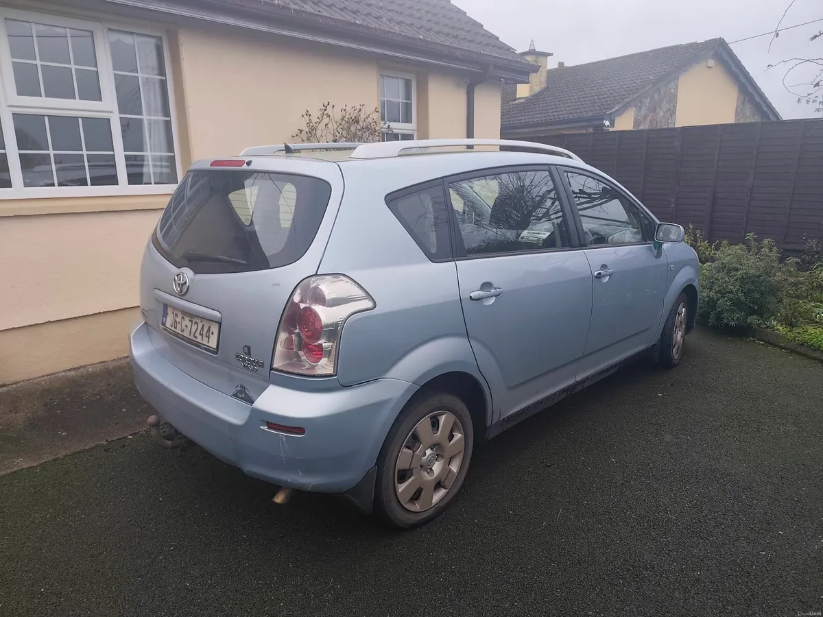 Toyota Corolla verso 2006 - Image 3