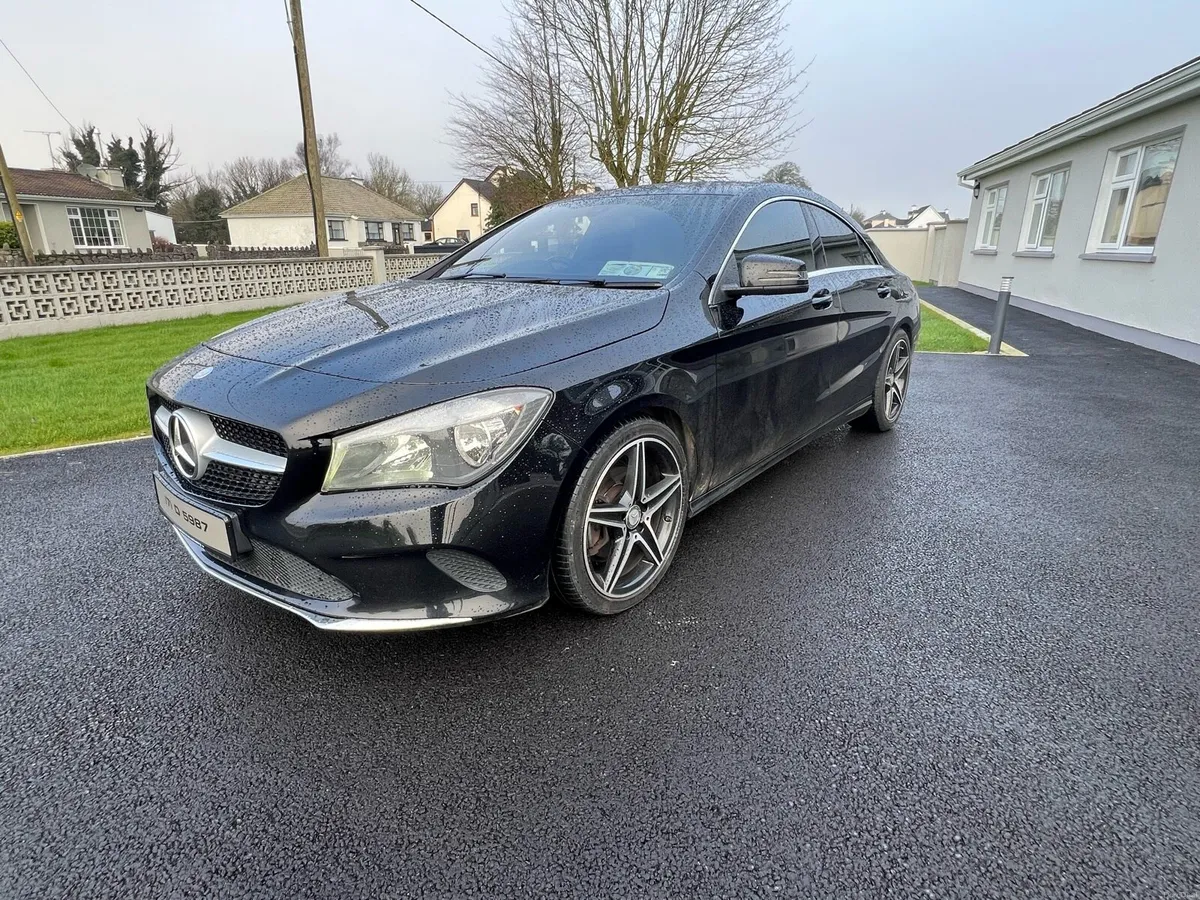 Mercedes CLA 200d Urban - Image 1