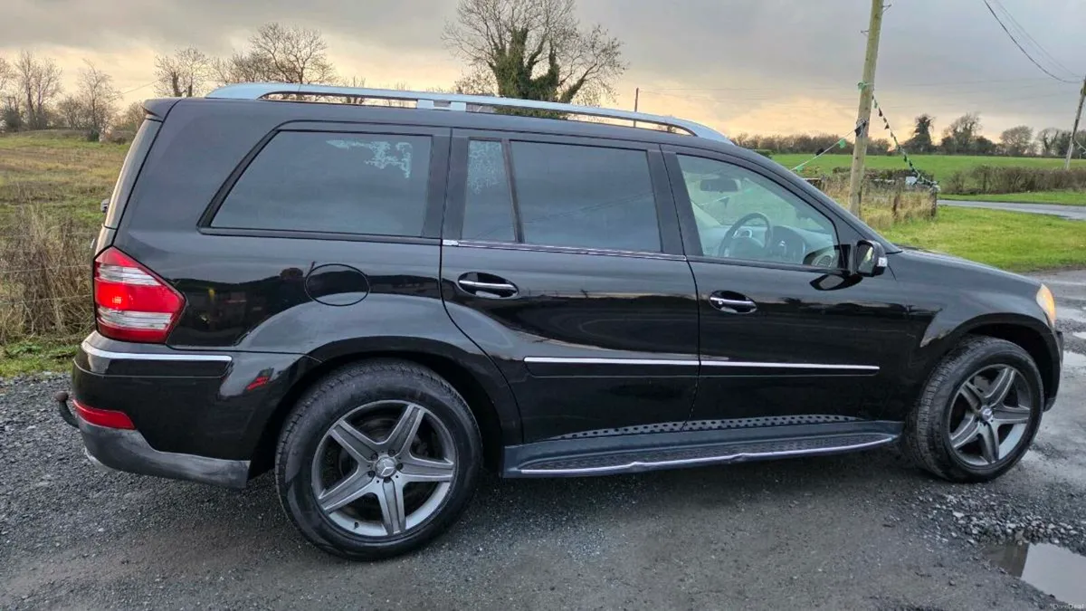 Mercedes GL 320 V6 - Image 3