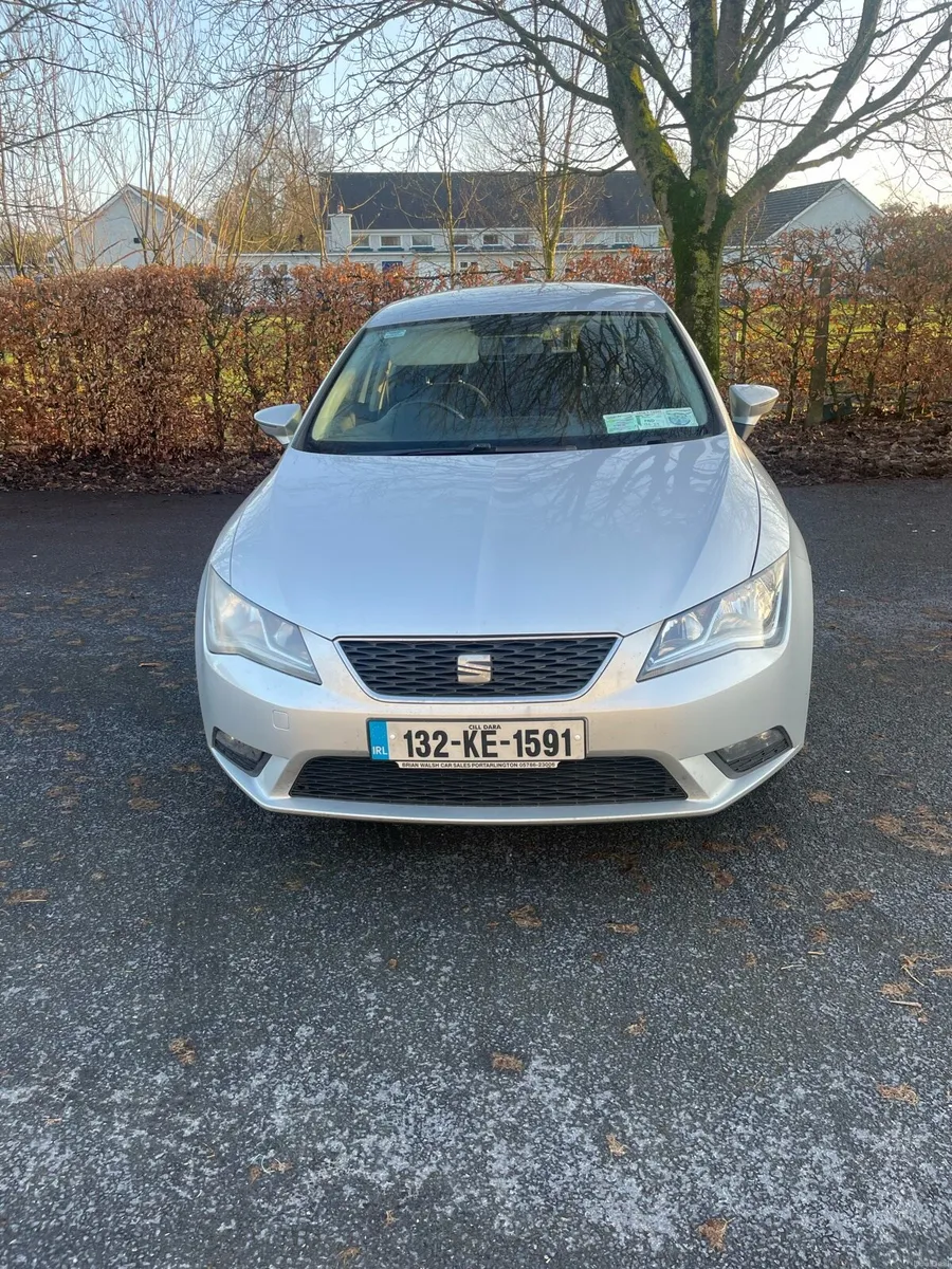 Silver SEAT LEON - Image 1