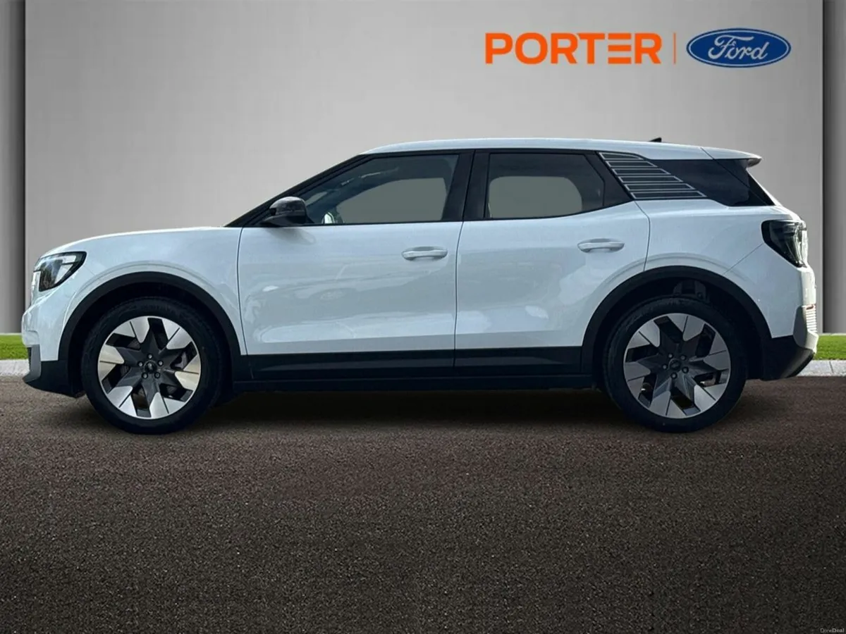 Ford Explorer PREMIUM 600KLMS RANGE - Image 6