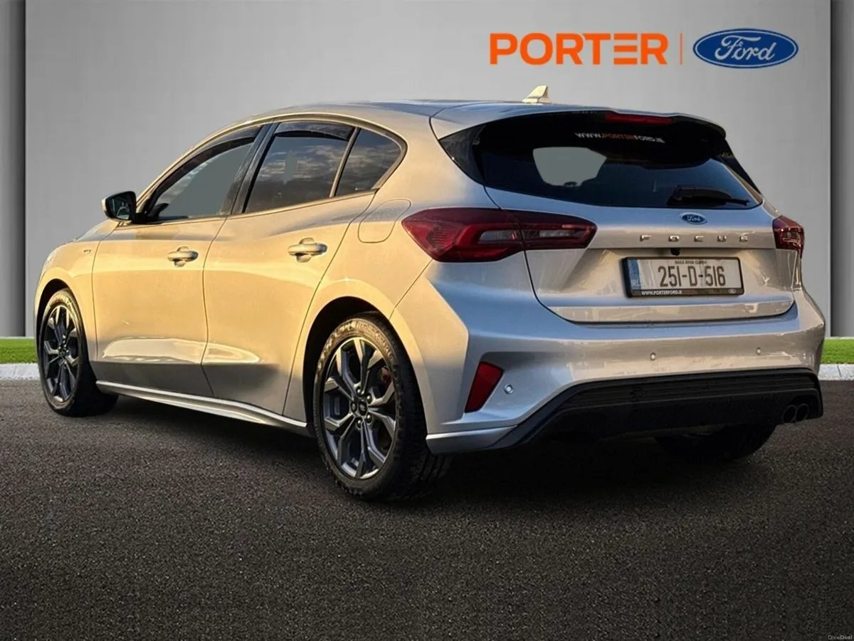 Ford Focus 1.0L ST-Line 125PS - Image 4
