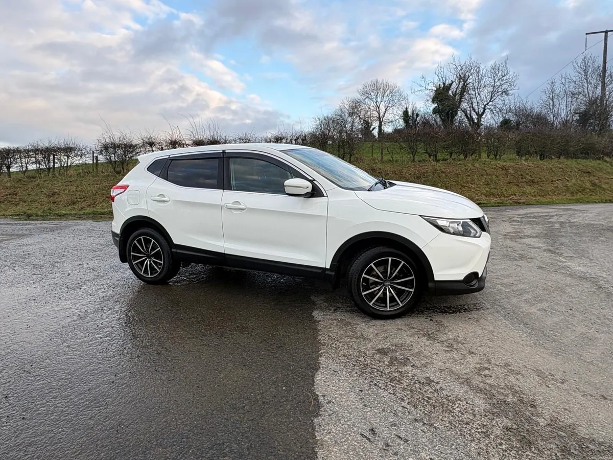 Nissan Qashqai 1.5DCI *MINT CAR/CHEAP* 2014 - Image 2