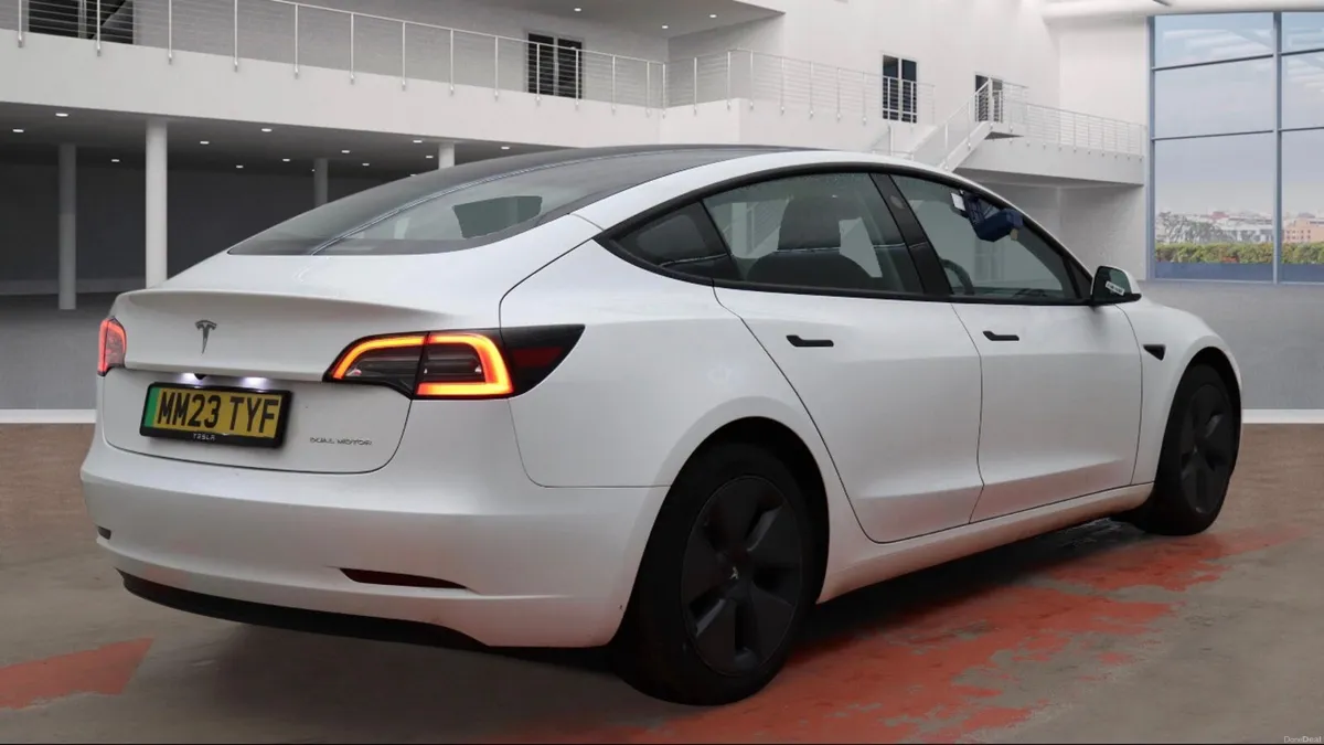 2023 Tesla Model 3 Long range AWD - Image 4