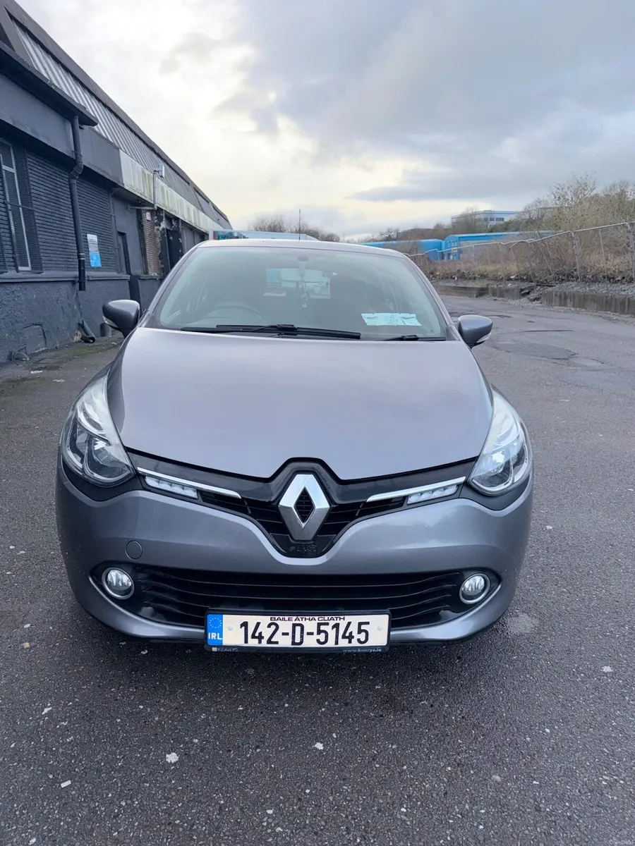 Renault Clio  Dynamique 2014 *LOW MILEAGE* - Image 1