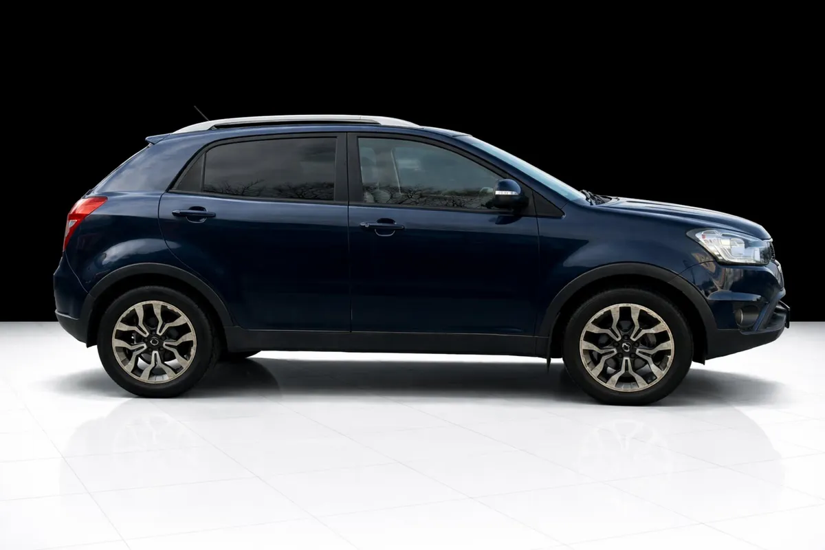 162 SsangYong Korando 2.2D - LEATHER - HUGE SPEC - Image 5