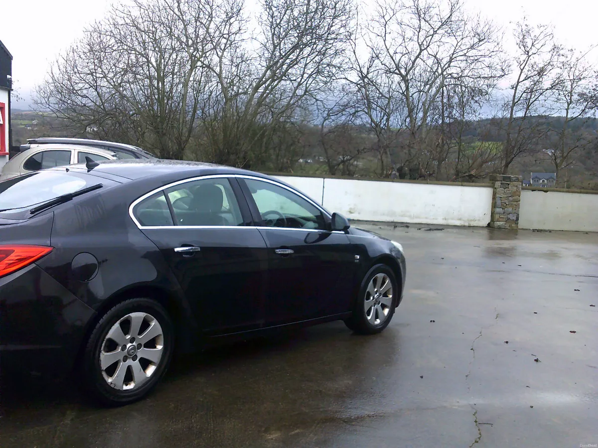 Vauxhall Insignia 2012 - Image 4
