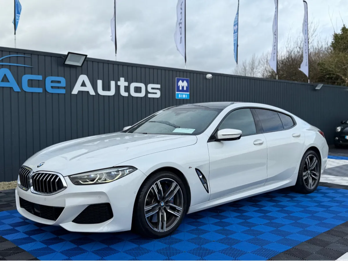 BMW 8-Series 840D M-SPORT X-DRIVE - 3.0L DIESEL - - Image 3