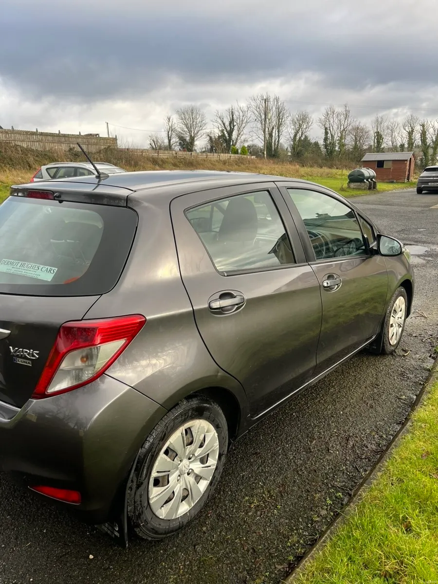 Toyota Yaris - Image 4