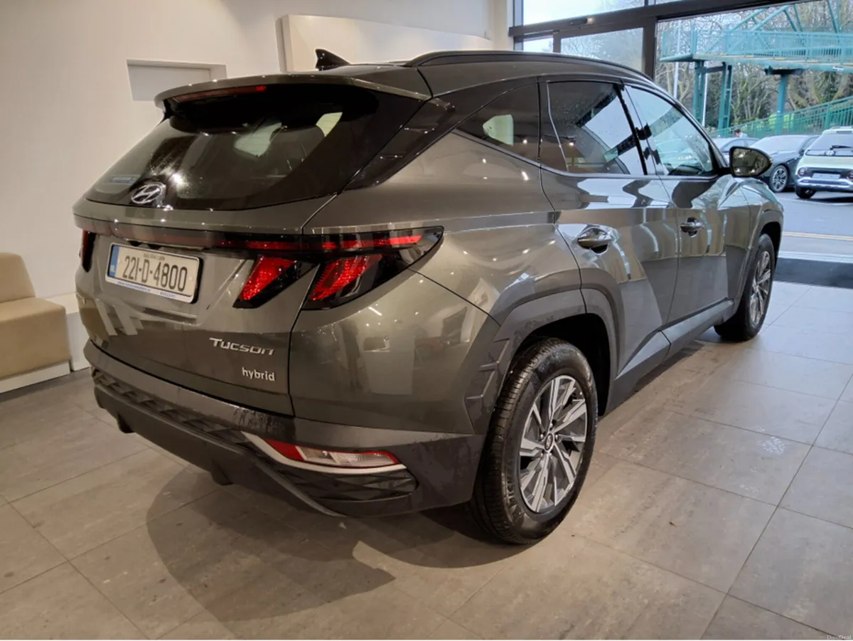 Hyundai Tucson EXECUTIVE HYBRID ** ONLY 16K KMS ** - Image 2