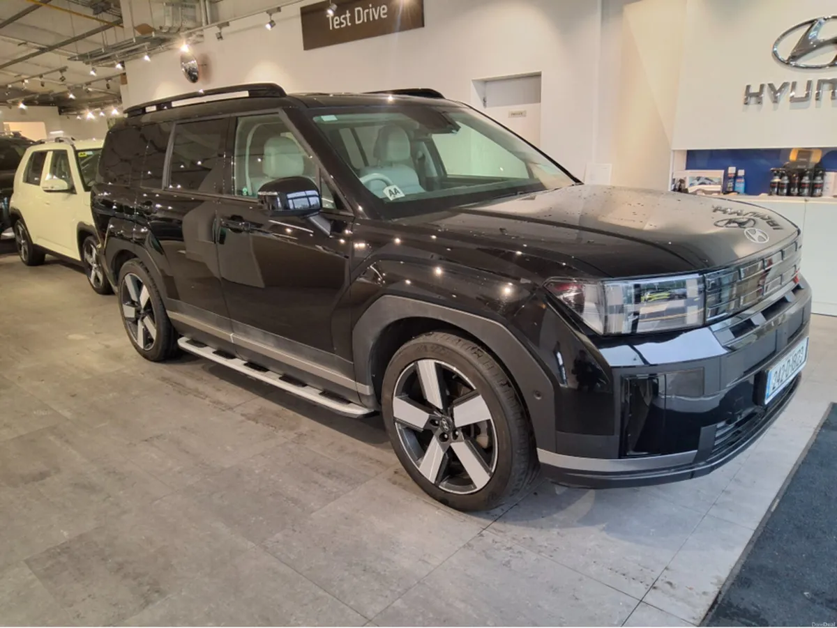 Hyundai Santa Fe PHEV PREMIUM - Image 1