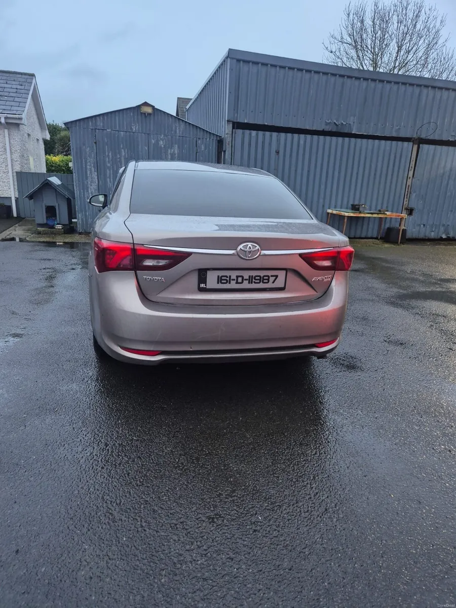 Toyota avensis - Image 4