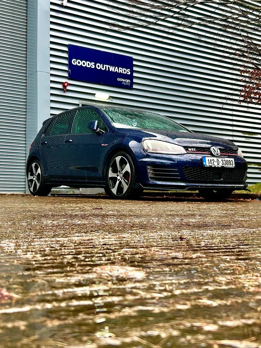 Golf GTI - Image 2