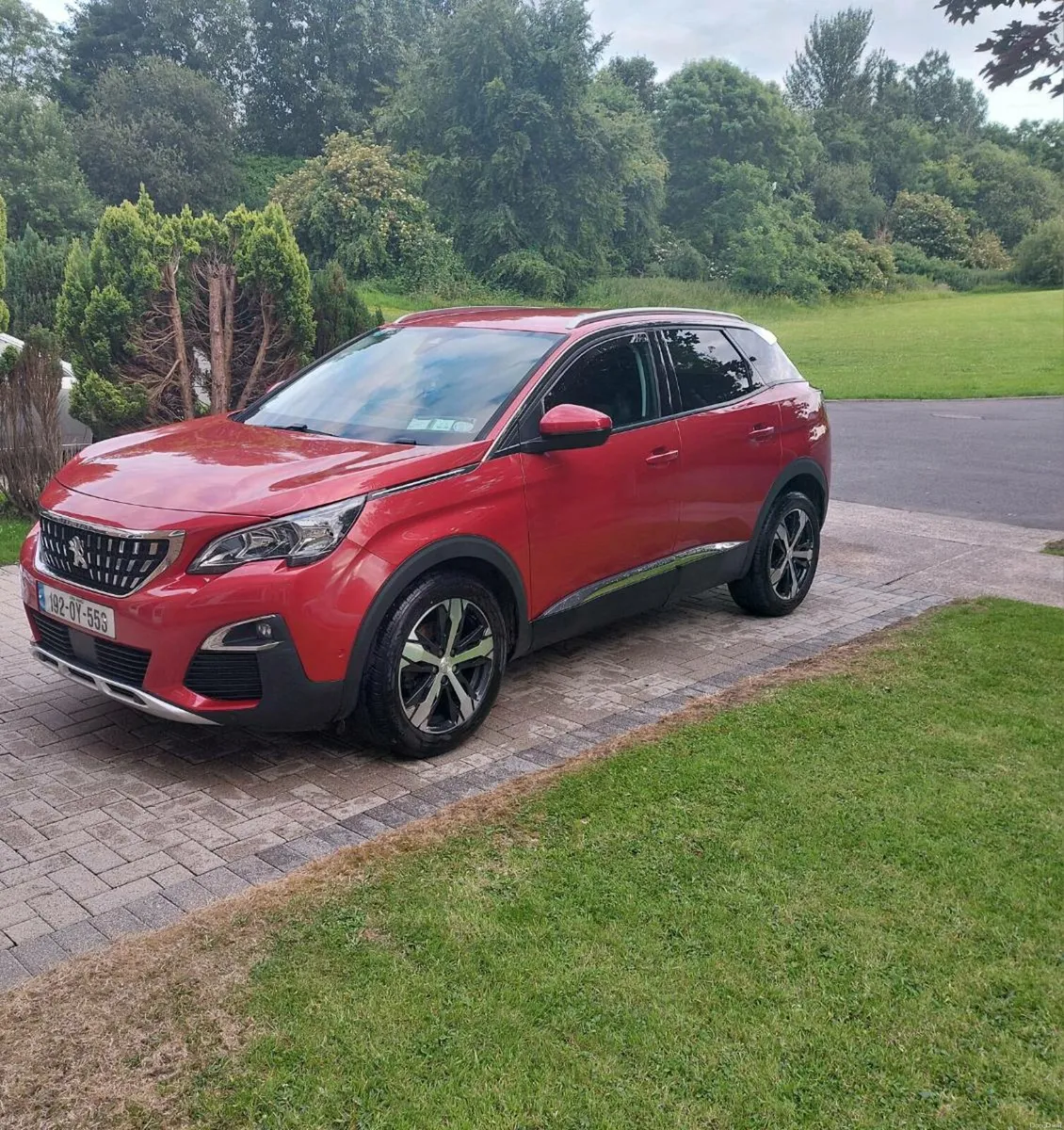 Peugeot 3008 Hatchback Diesel Red - Image 1