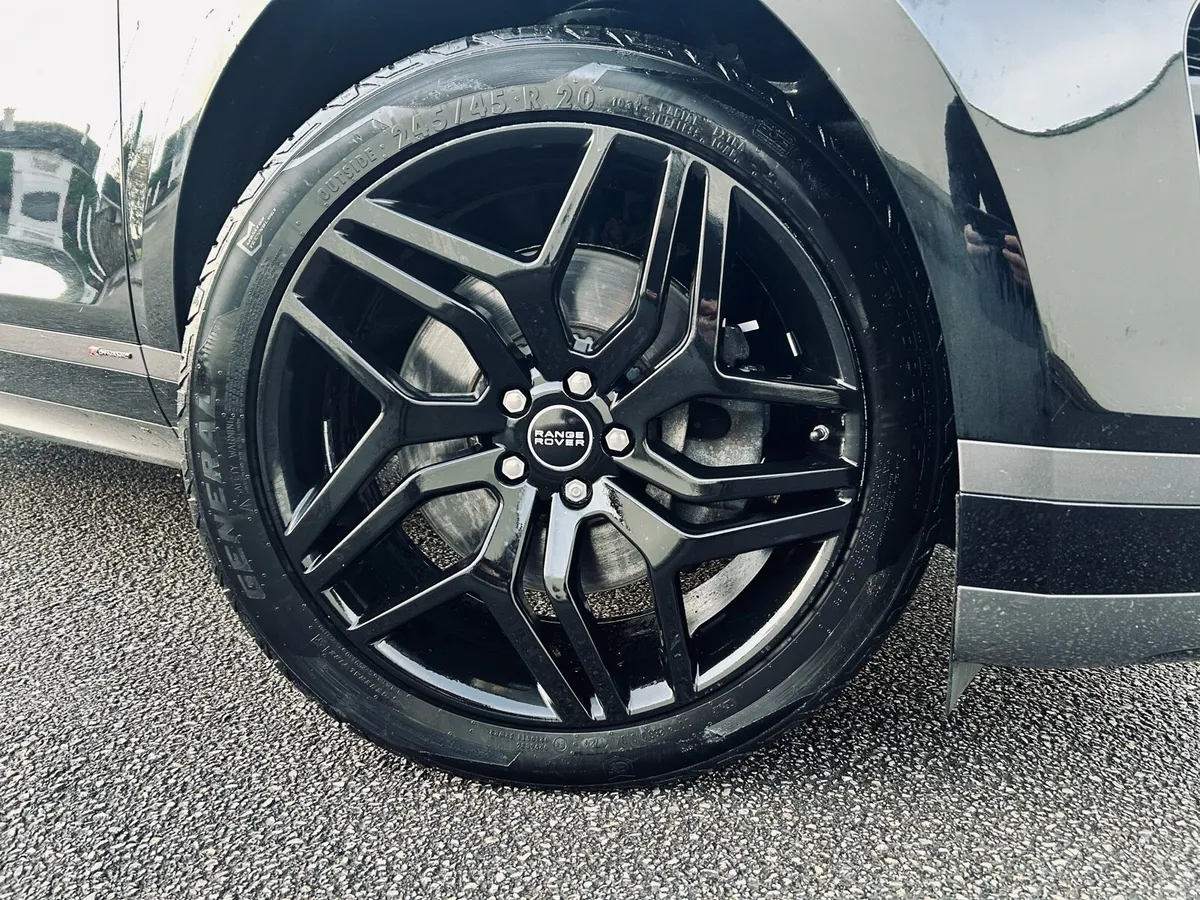 2020 RANGE ROVER EVOQUE R-DYNAMIC LOW KMS - Image 4