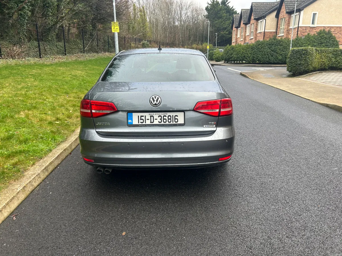 Volkswagen Jetta 2015 NCT 09/26 - Image 4