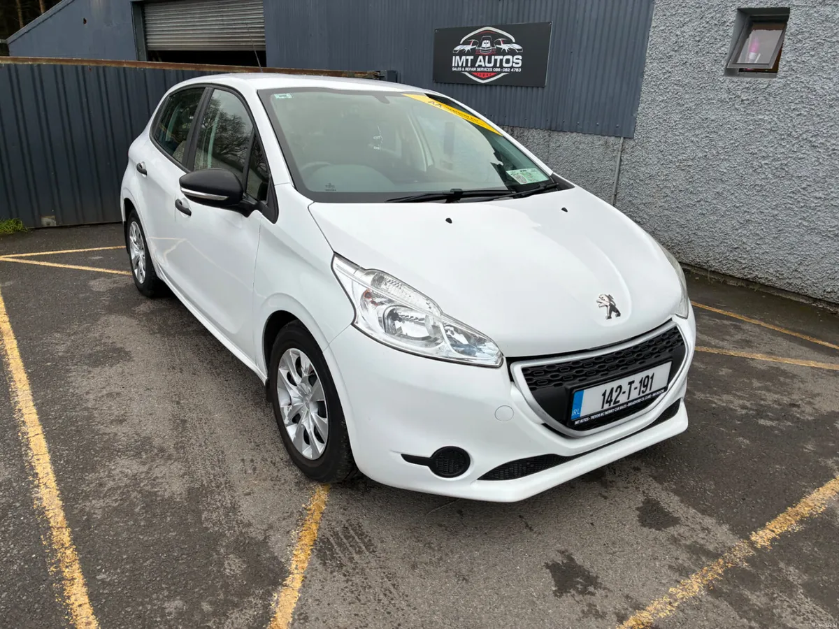 Peugeot 208 2014 - Image 2
