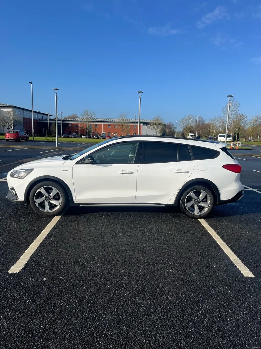 Ford Focus Estate - Image 4