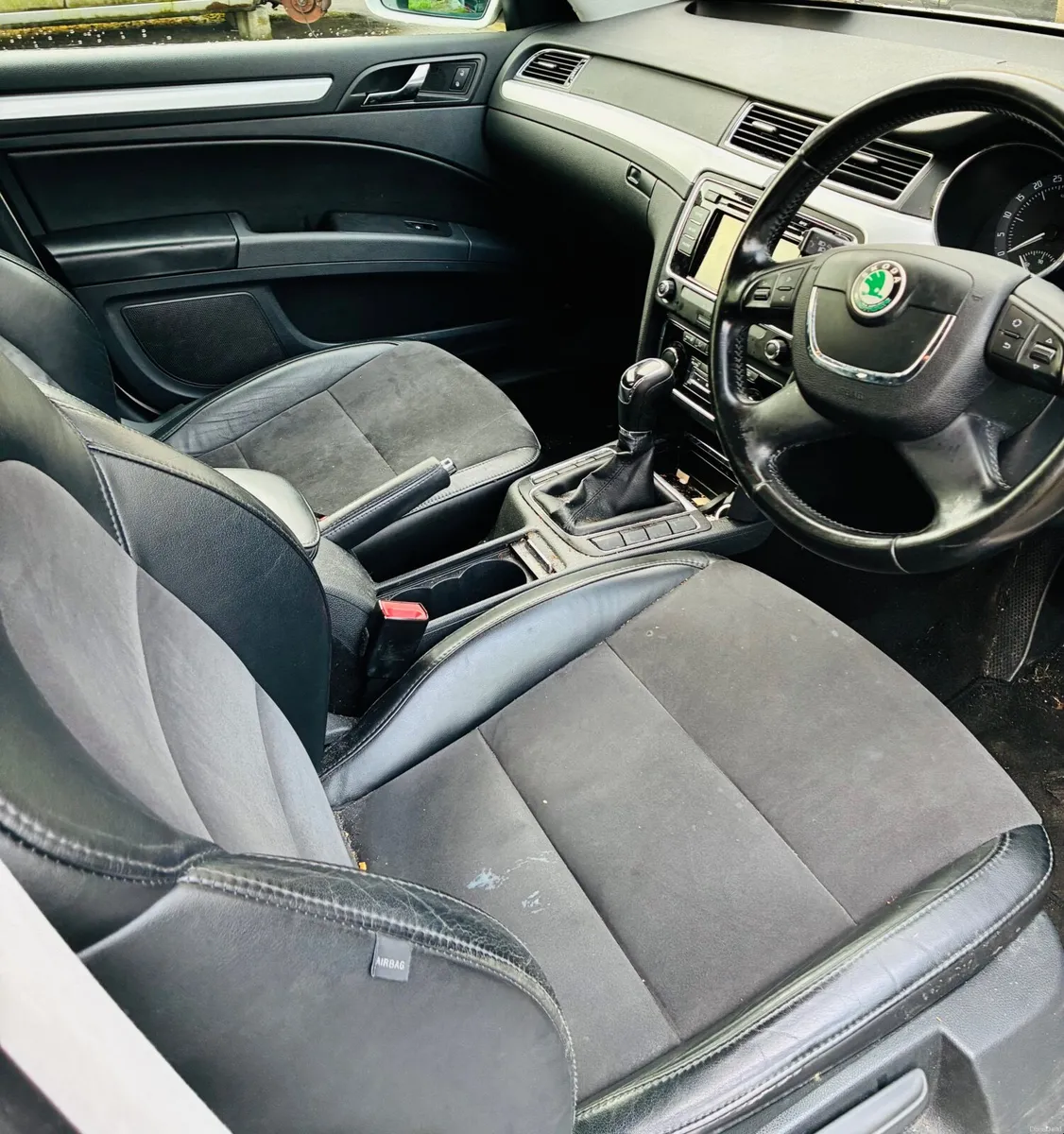 Skoda Superb 2012 - Image 4