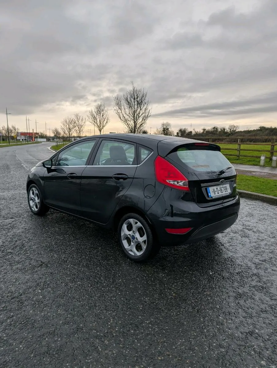 Ford fiesta - Image 4