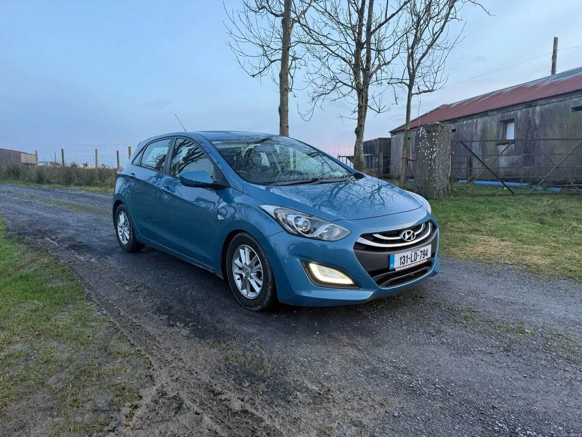 2013 Hyundai i30 Deluxe 1.6 Diesel - Image 1
