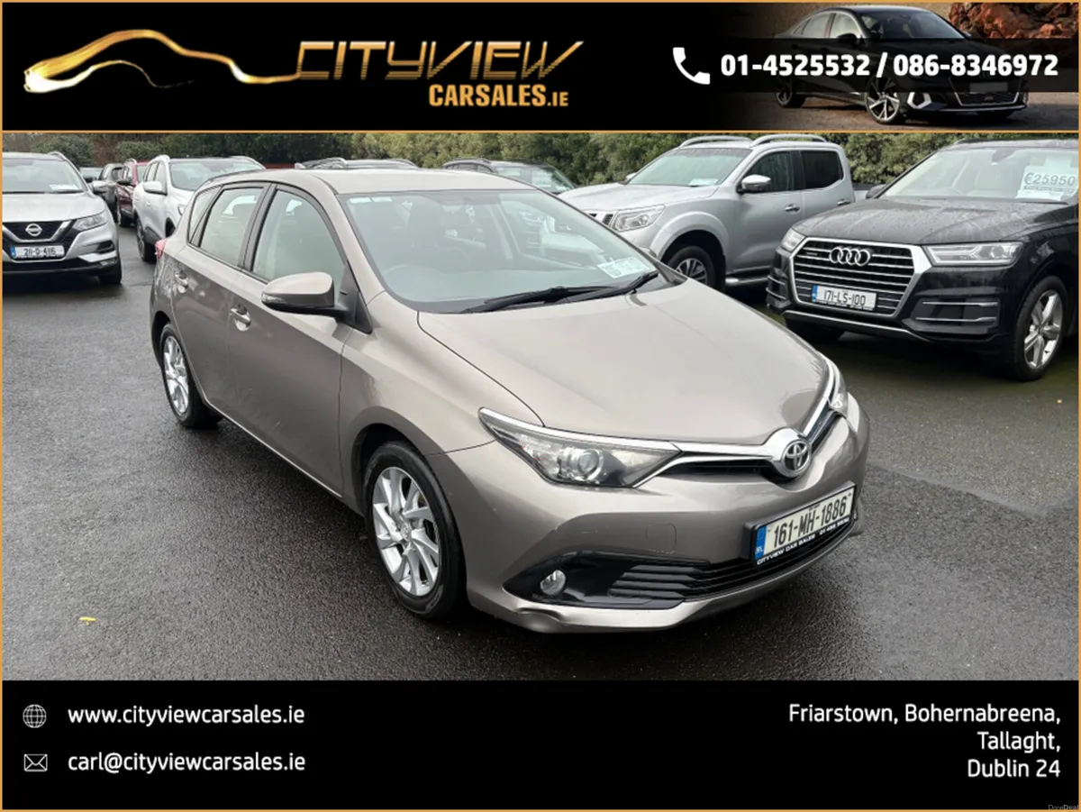 Toyota Auris 1.33 AURA 5DR LOW MILAGE - Image 2
