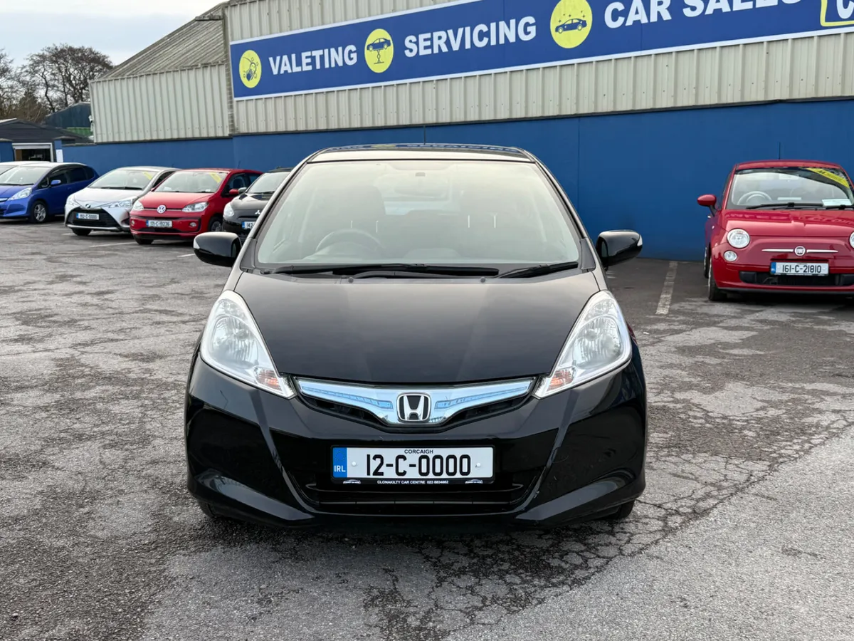 Honda Fit Self Charging Hybrid - Image 3