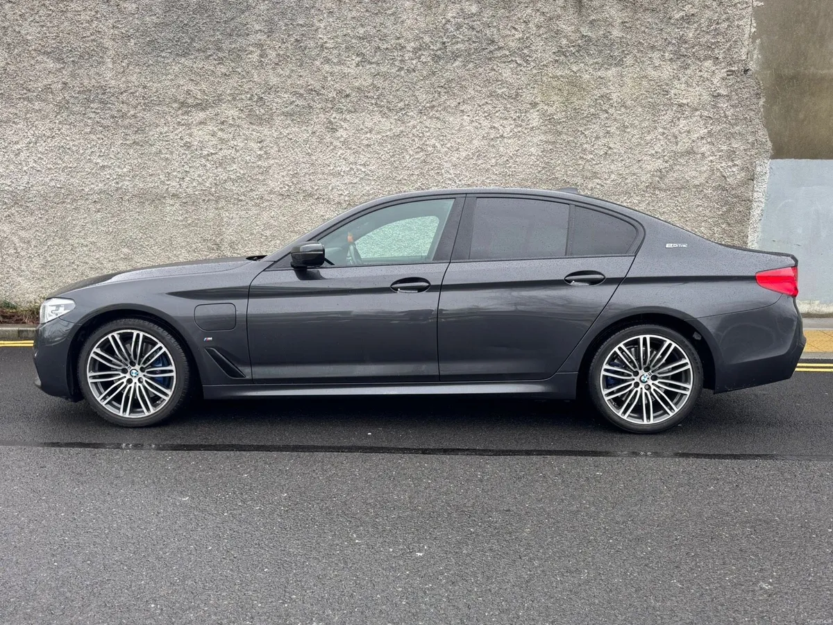 BMW 530 e G 30 m sport top spec - Image 2