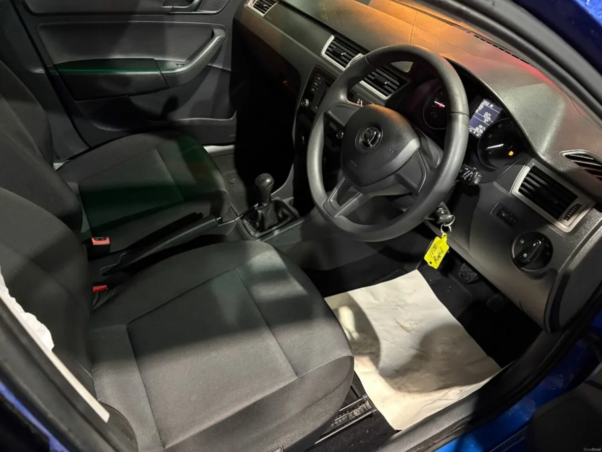 Skoda Rapid 1.4 TDI 90 S Spaceback - Image 2