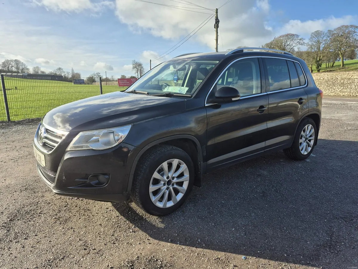 2011 Volkswagen Tiguan 2.0TDI 4X4 Motion - Image 1
