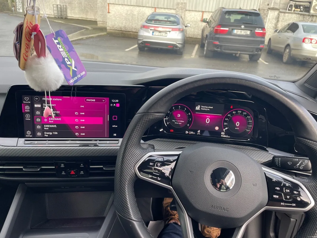 Volkswagen Golf 2021 - Image 4