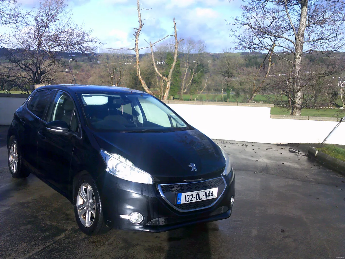Peugeot 208 2013 - Image 2