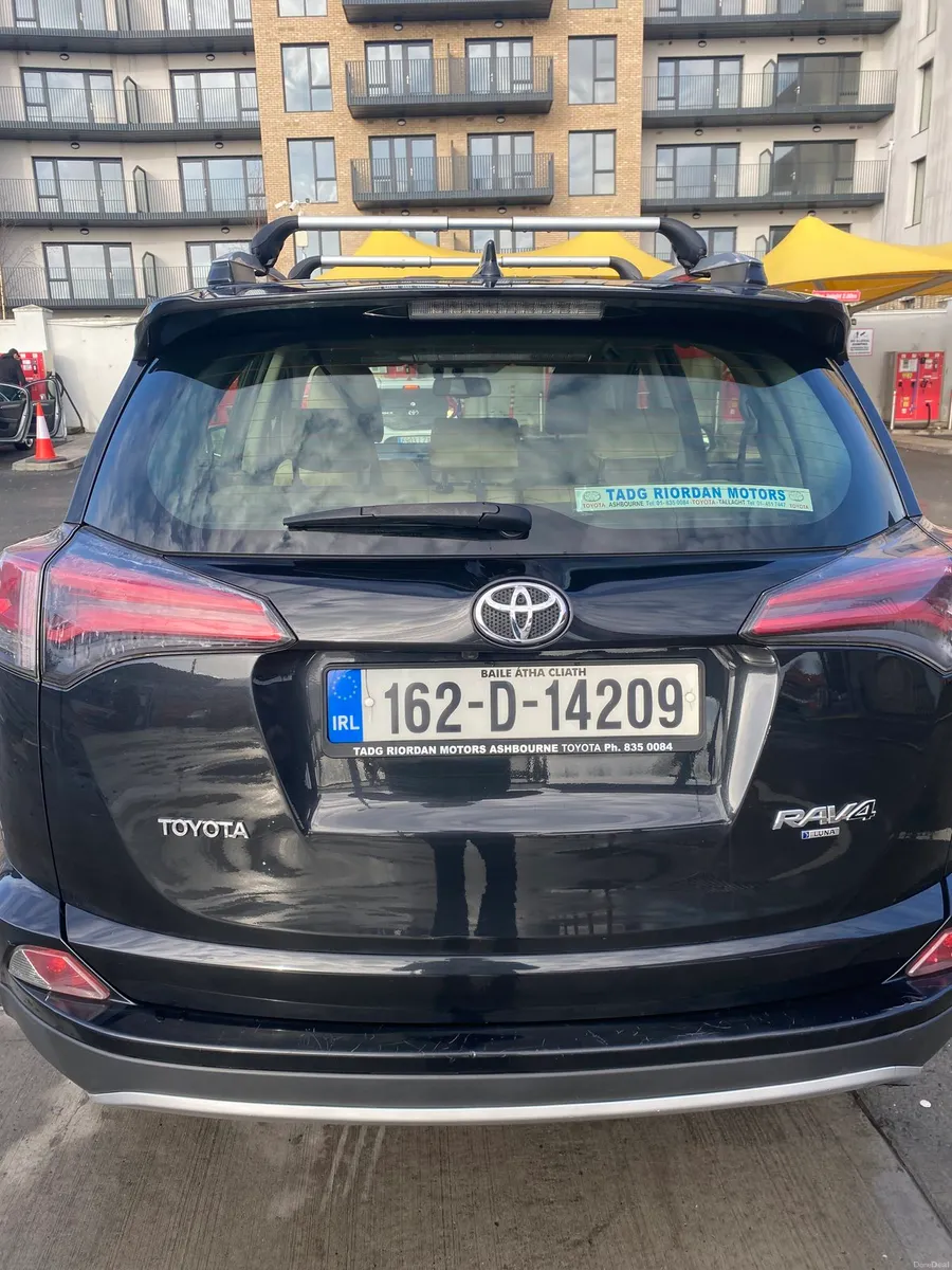 Toyota RAV4 Luna - Image 2