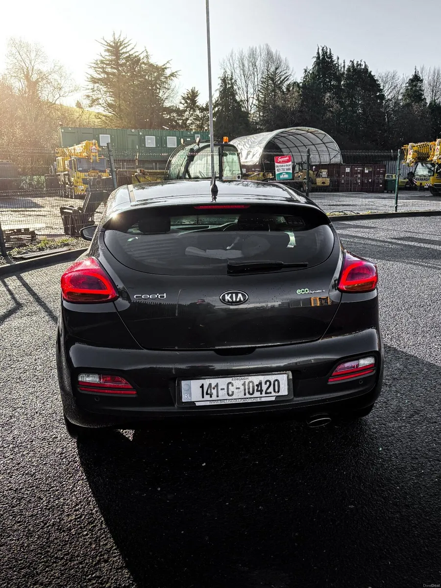 Kia Ceed 2014 - Image 4