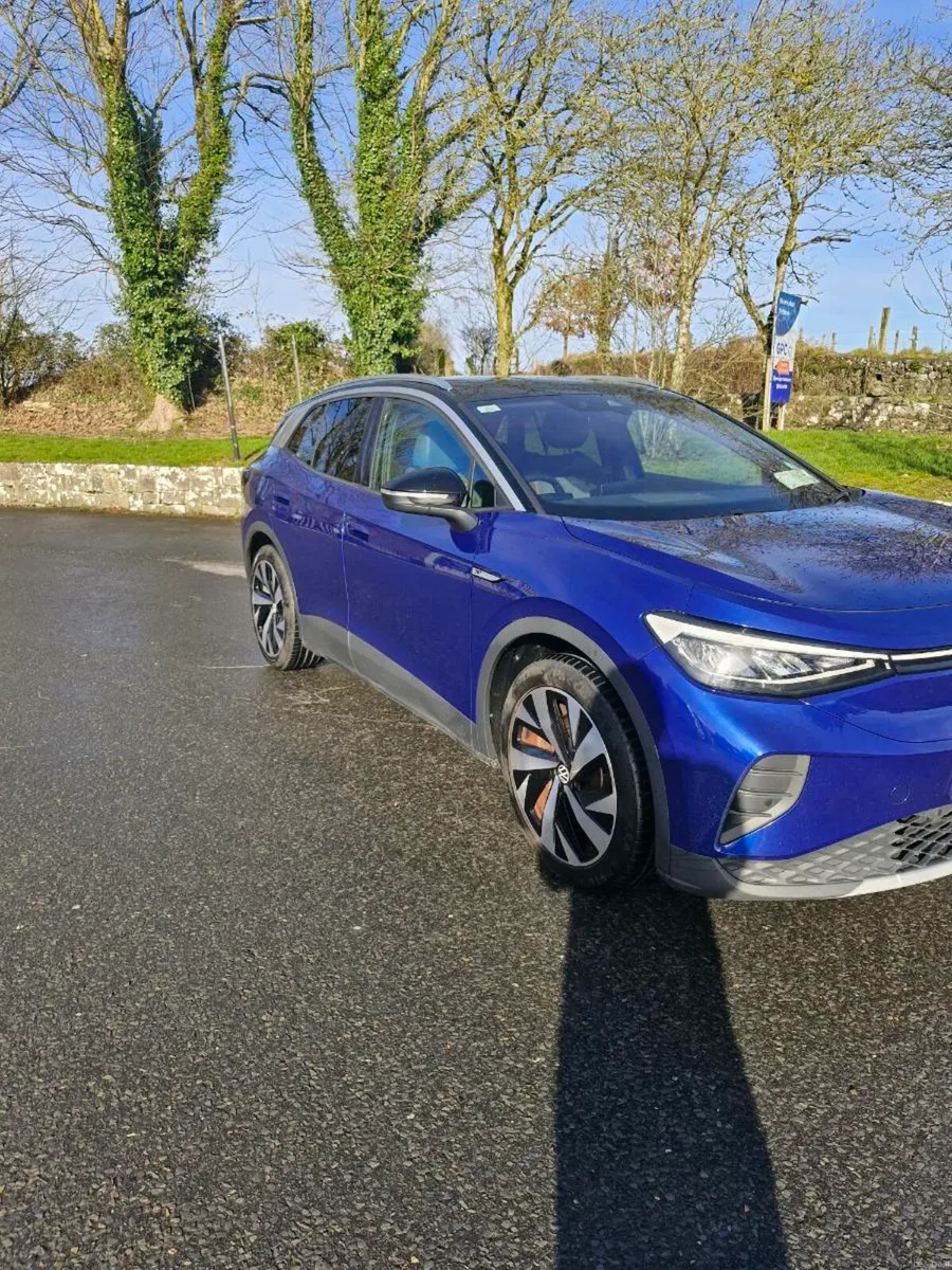 VW ID.4 1st Edition 2021 | Electric SUV | Auto - Image 2