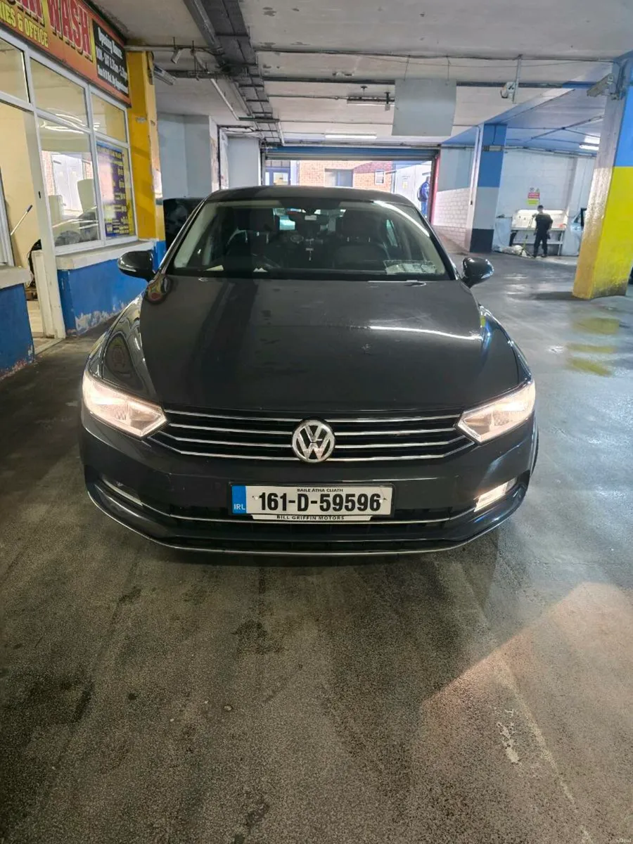 Passat - Image 1