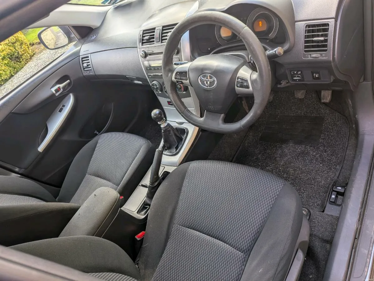 2013 Toyota Corolla 1.4 Diesel - Image 4