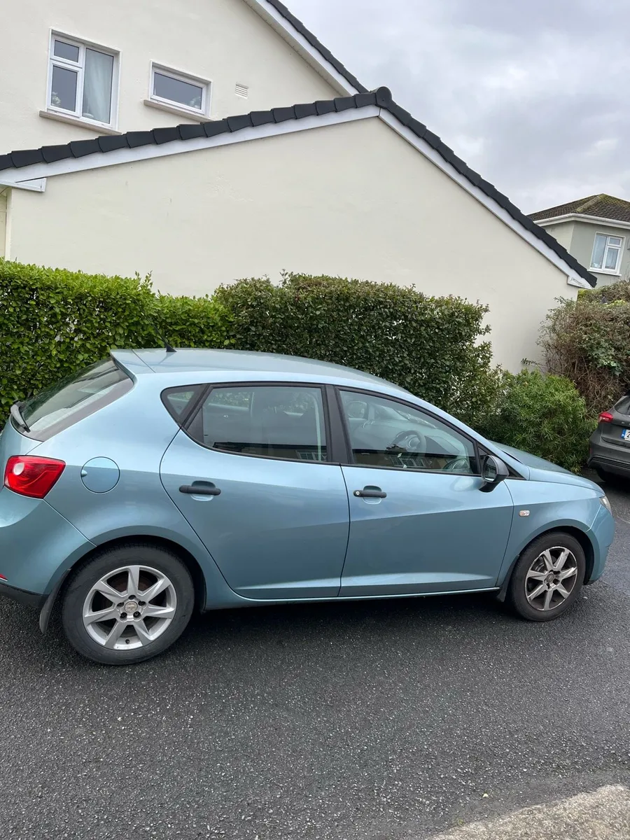 SEAT Ibiza 2009 - Image 2