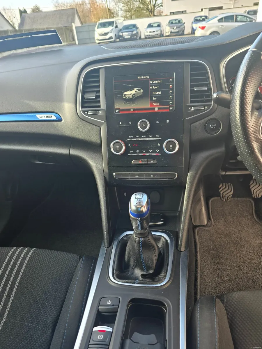 Renault Megane GT Low km - Image 4