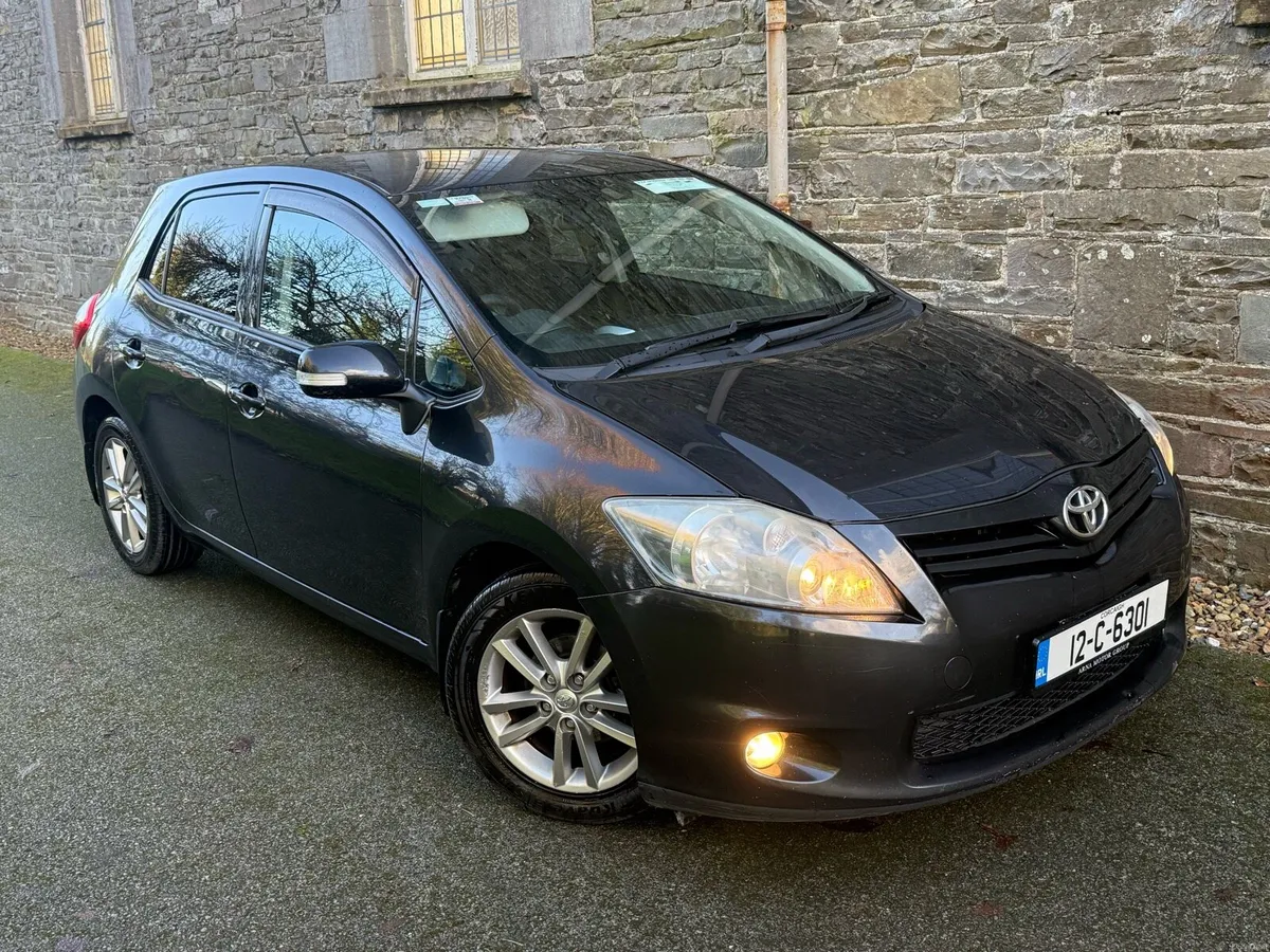 2012 Toyota Auris Sport 1.4 Diesel NCT 07/26 - Image 2