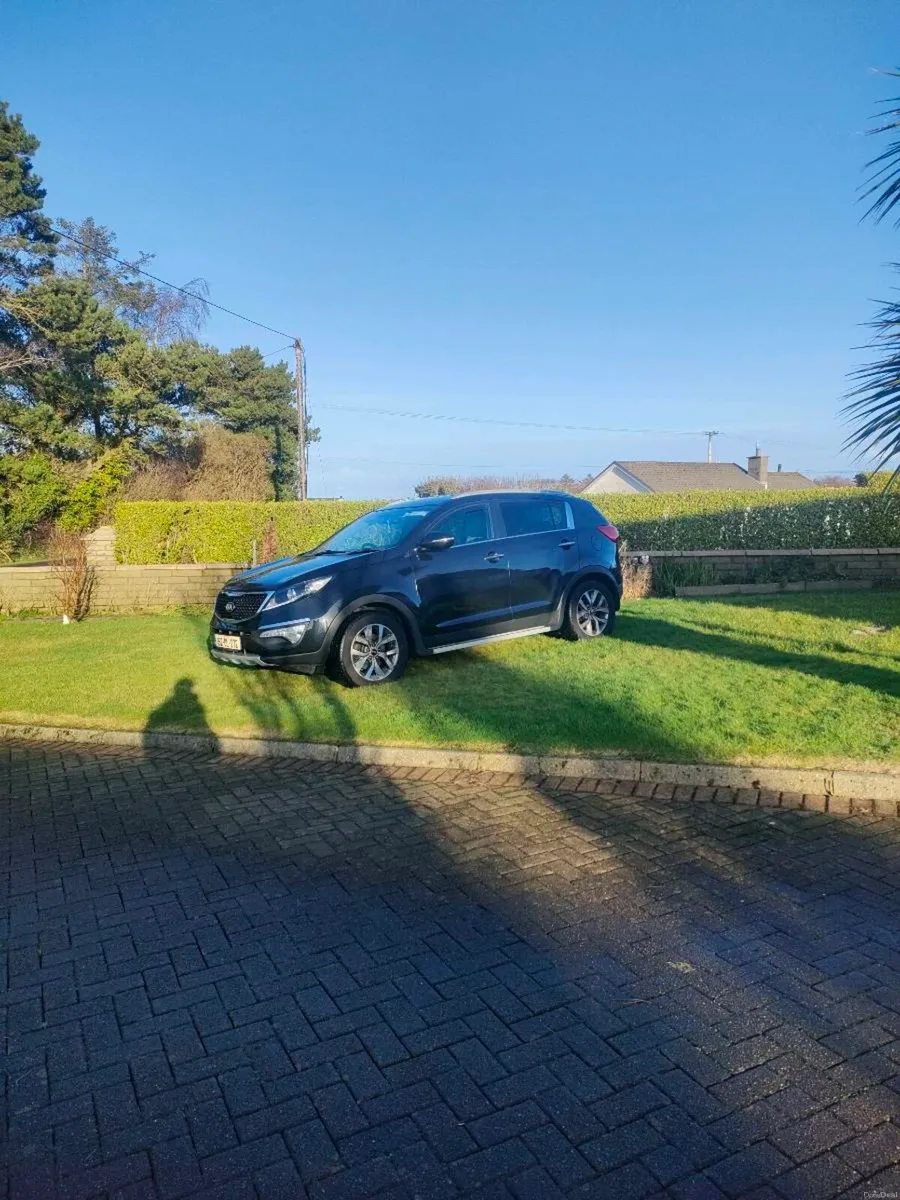 Kia Sportage car - Image 4