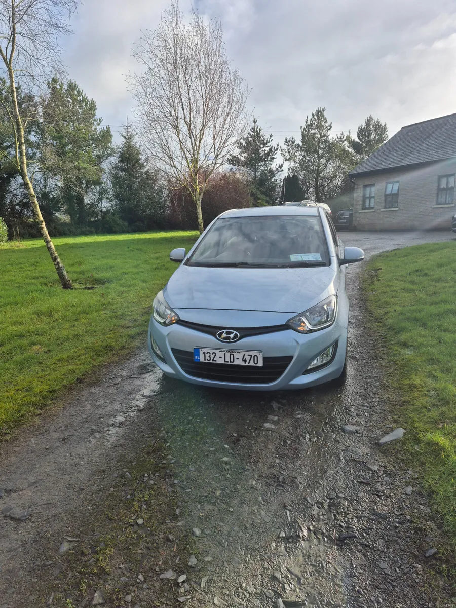 Hyundai i20 2013 Tax&Nct Good spec low mileage - Image 3
