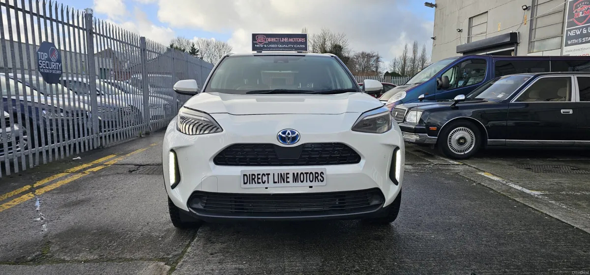 2021 Toyota Yaris Cross Z Package Hybrid Auto - Image 6