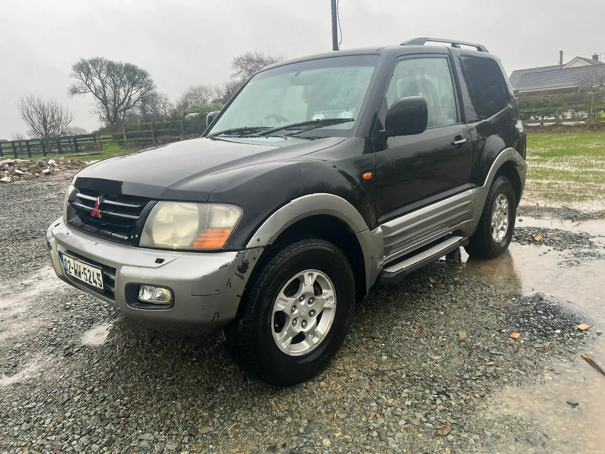 Mitsubishi pajero - Image 2